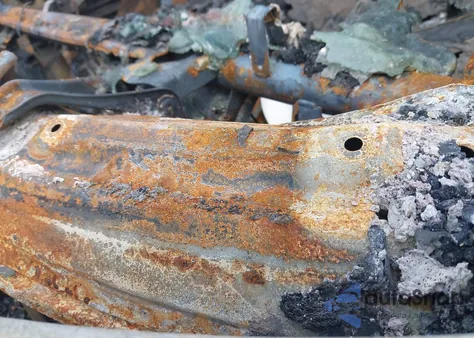 2013 BMW X1 xDrive28I из США, поврежденный, VIN WBAVL1C50DVR90194